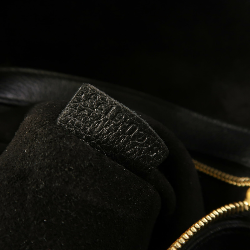 CELINE 牛皮皮革Cabas Phantom金扣肩背袋-6