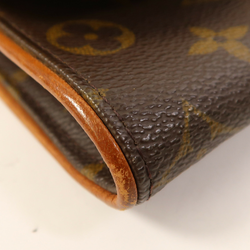 LOUIS VUITTON Monogram Pochette Florentine金扣肩背袋-9