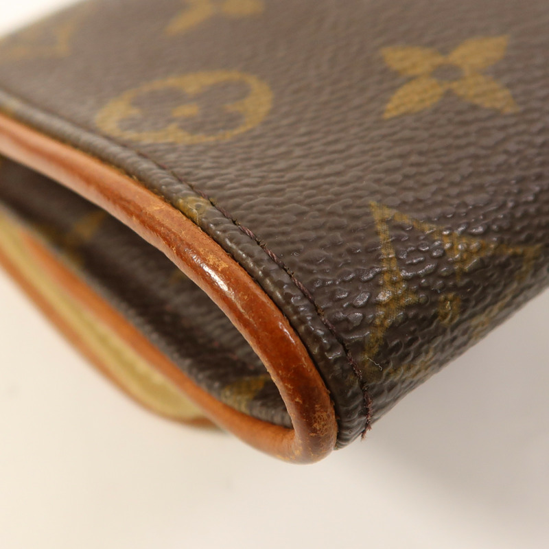 LOUIS VUITTON Monogram Pochette Florentine金扣肩背袋-11