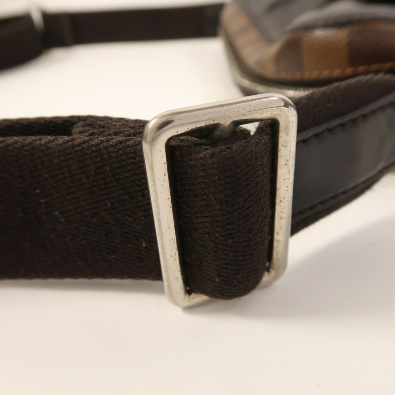 LOUIS VUITTON Damier Jake Messenger PM銀扣肩背袋-14