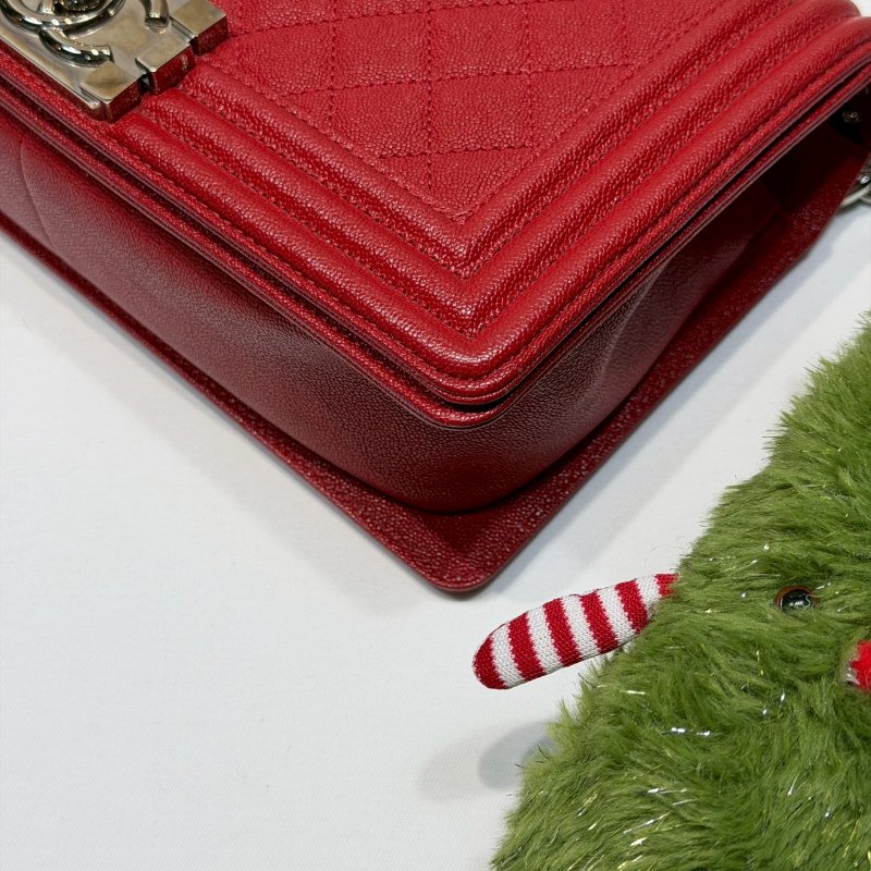 CHANEL 荔枝牛紅銀 BOY25-7