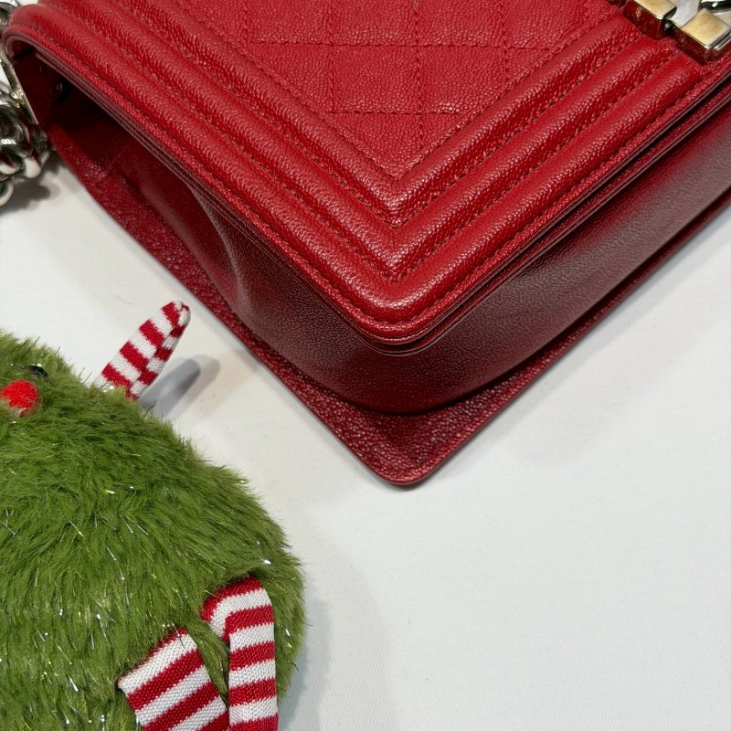 CHANEL 荔枝牛紅銀 BOY25-8