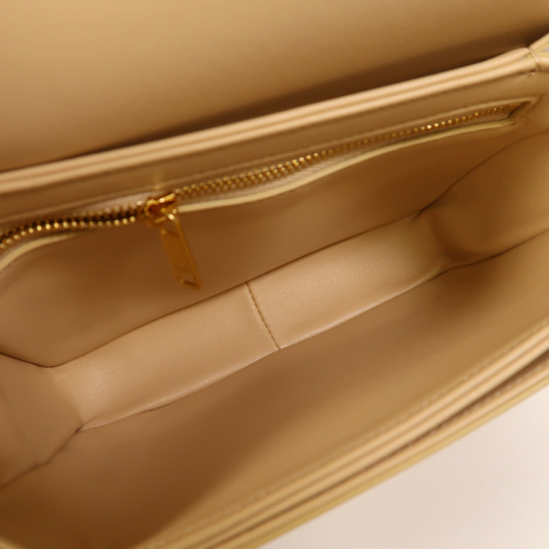 CELINE 牛皮皮革Teen Triomphe金扣肩背袋-4