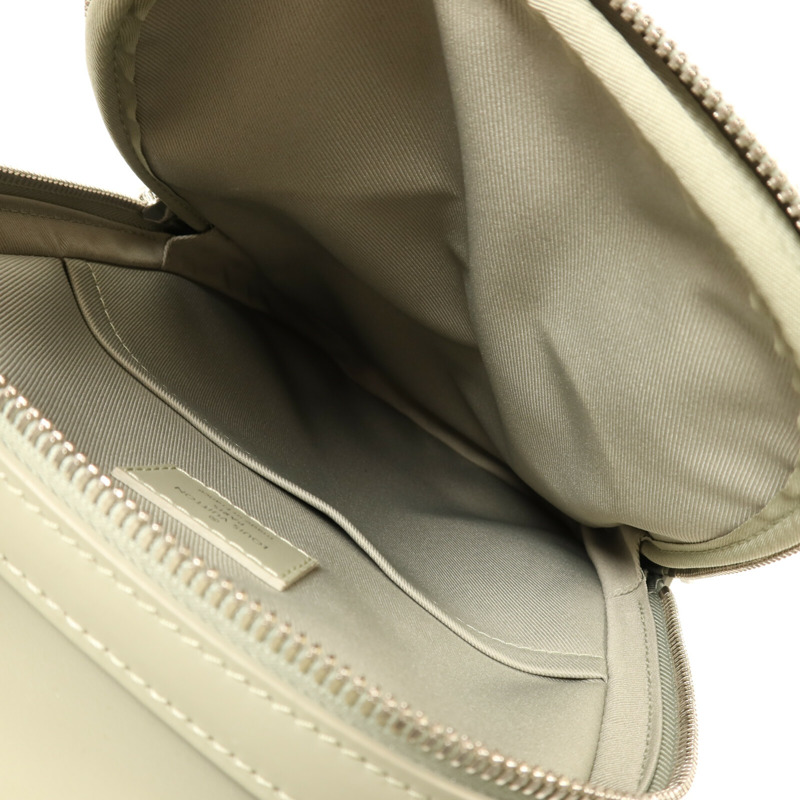 LOUIS VUITTON Monogram Gradient Slingbag PM銀扣肩背袋-4