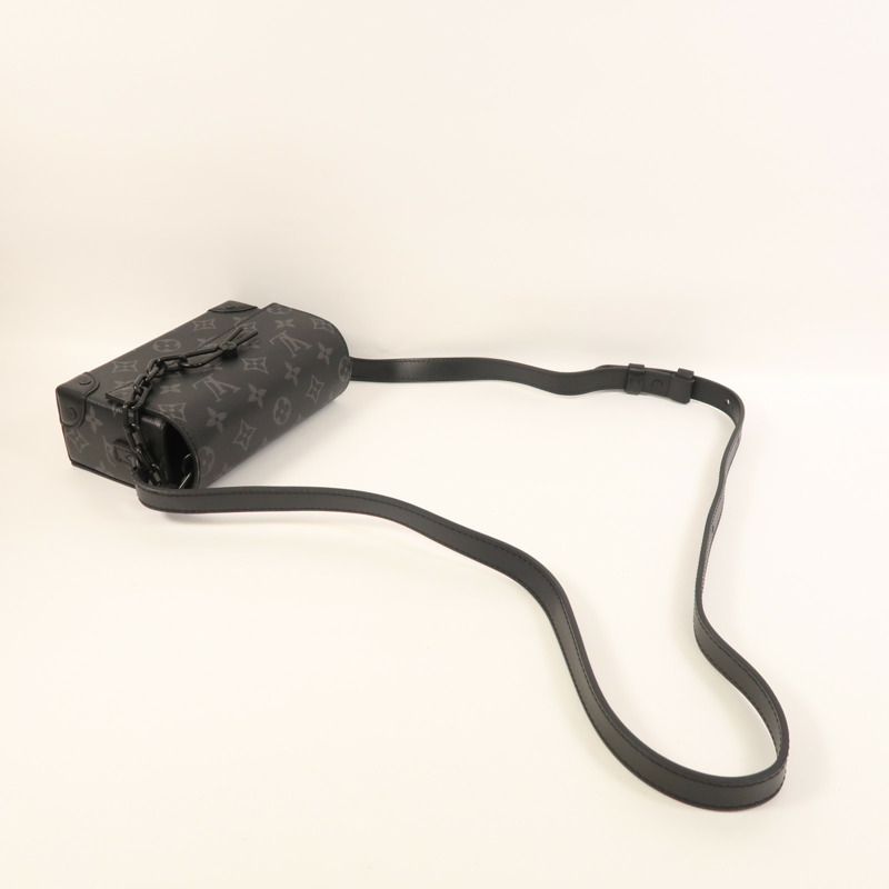 LOUIS VUITTON Monogram Eclipse Steamer Wearable Wallet肩背袋-6