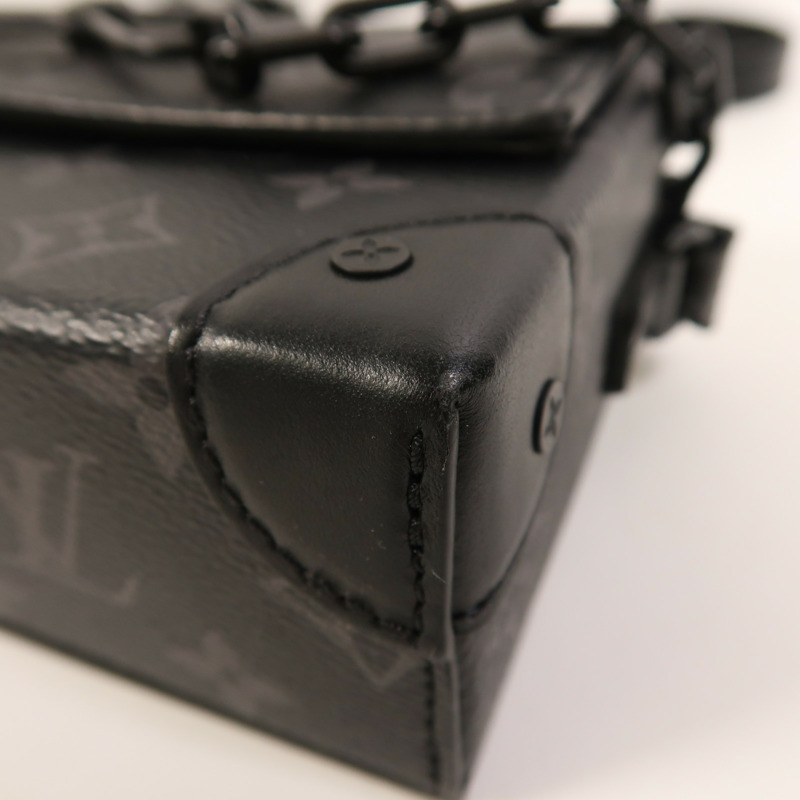 LOUIS VUITTON Monogram Eclipse Steamer Wearable Wallet肩背袋-8