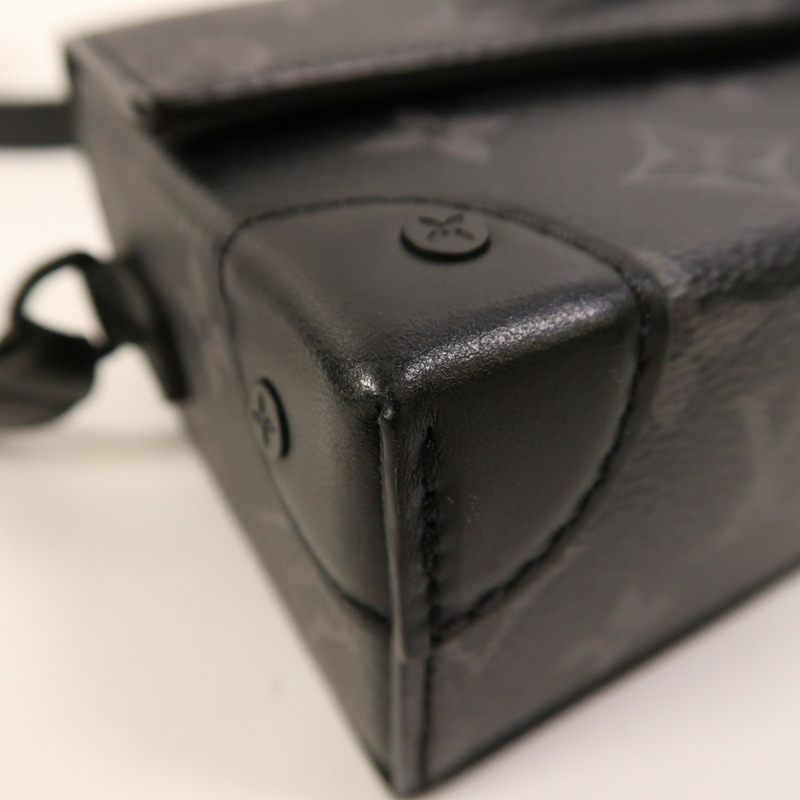 LOUIS VUITTON Monogram Eclipse Steamer Wearable Wallet肩背袋-9