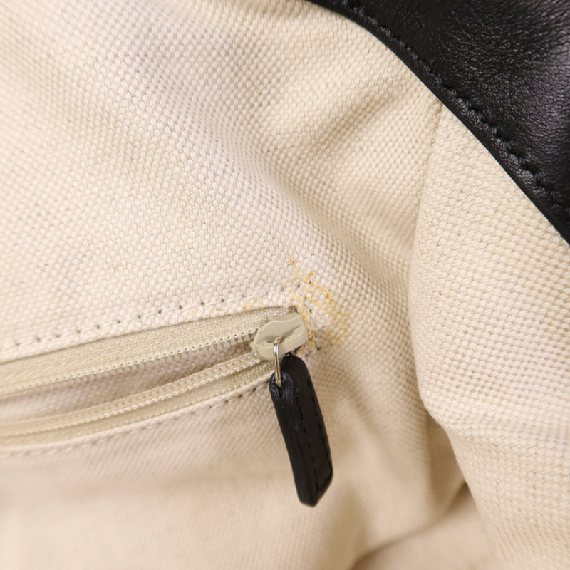 GUCCI 牛皮皮革Sukey Hobo金扣肩背袋-15