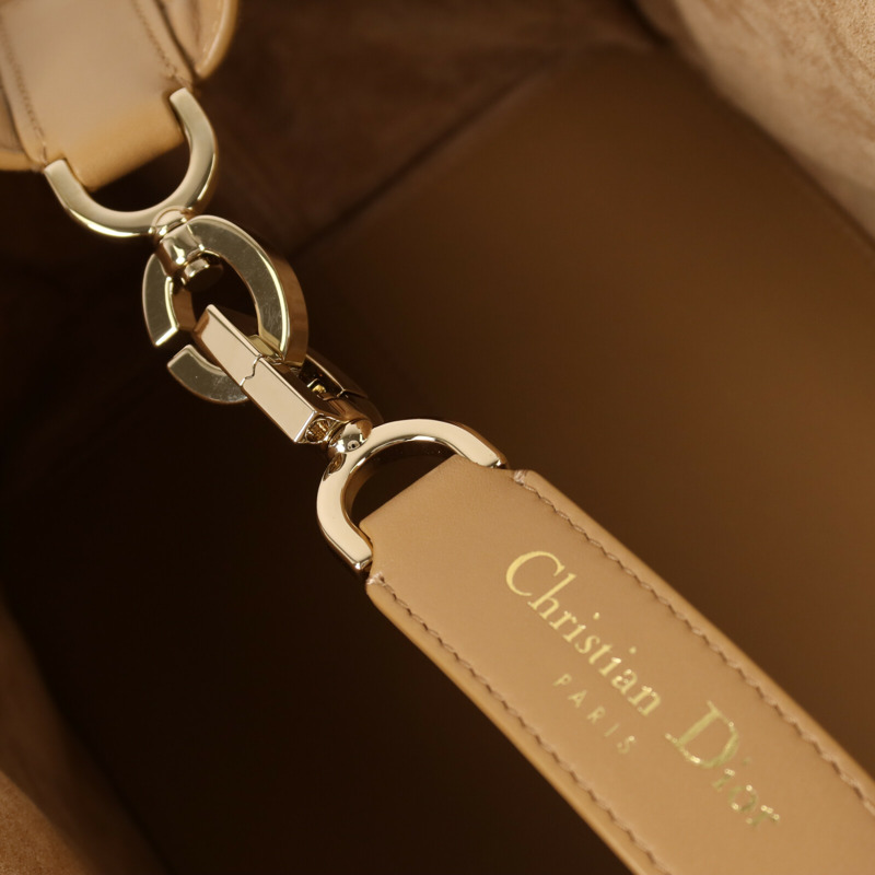 Dior 牛皮皮革Medium Toujours金扣手挽袋-15