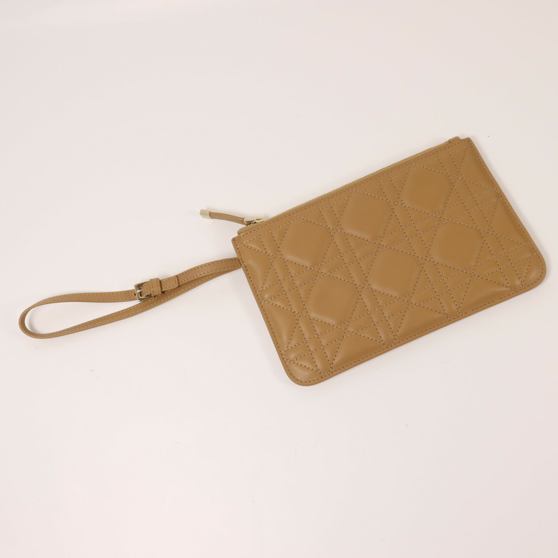 Dior 牛皮皮革Medium Toujours金扣手挽袋-16