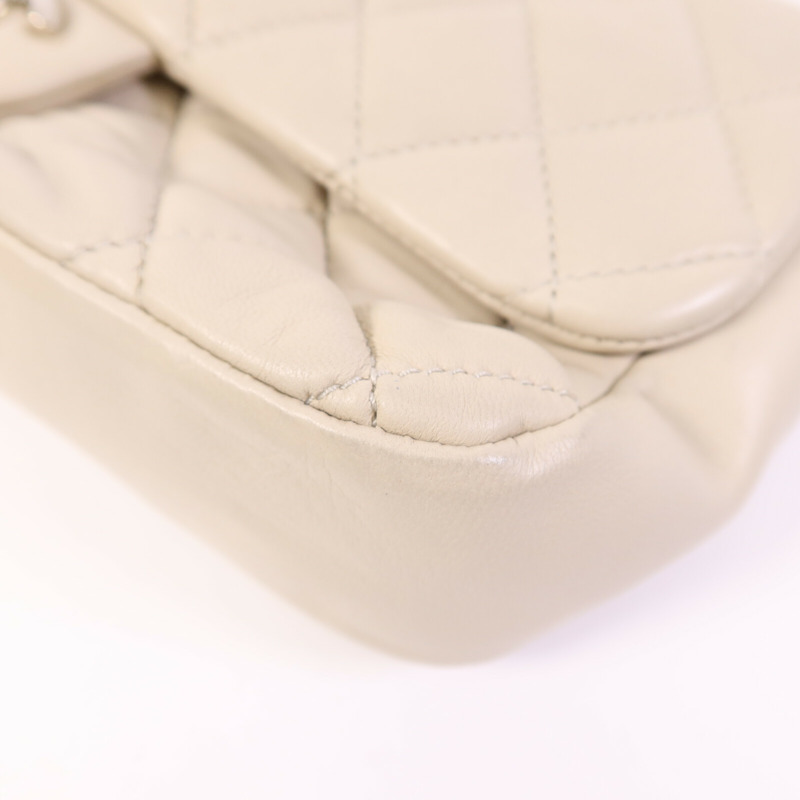 CHANEL 牛皮皮革CoCo Rain Flap銀扣鏈帶肩背袋-10