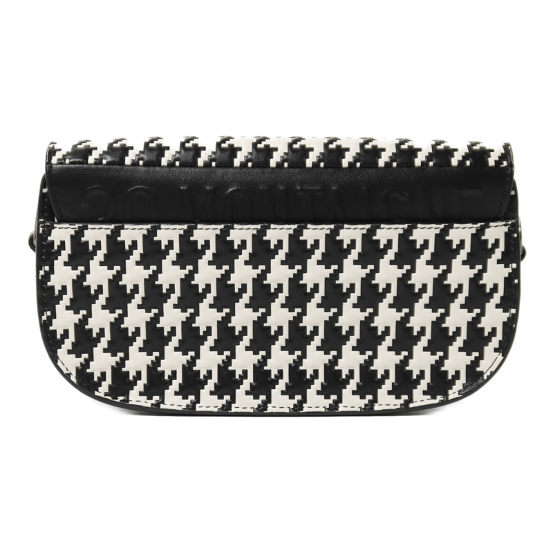 Dior 牛皮皮革Bobby East West銀扣肩背袋-1