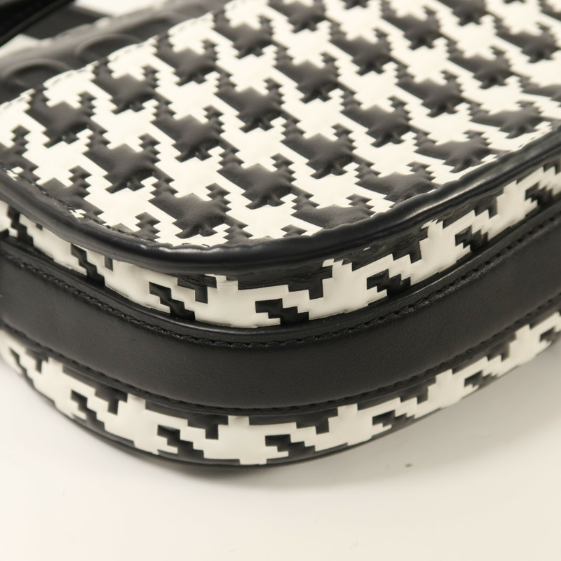 Dior 牛皮皮革Bobby East West銀扣肩背袋-10