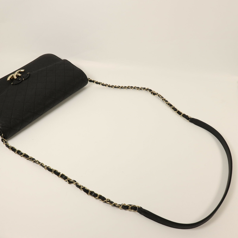 CHANEL 牛皮皮革Chain Shoulder金扣鏈帶肩背袋-7