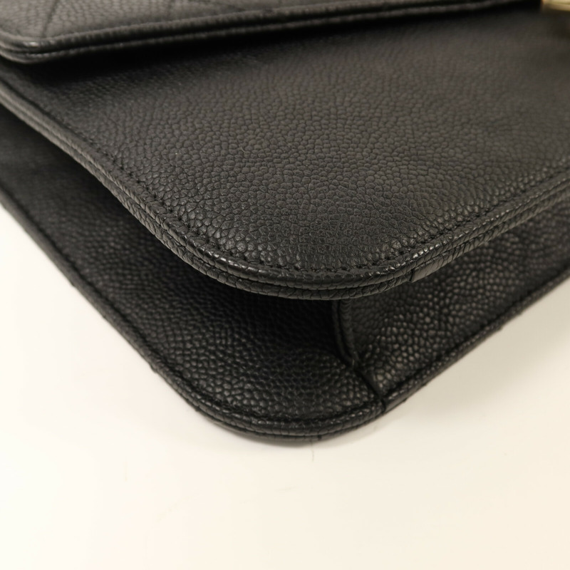 CHANEL 牛皮皮革Chain Shoulder金扣鏈帶肩背袋-10