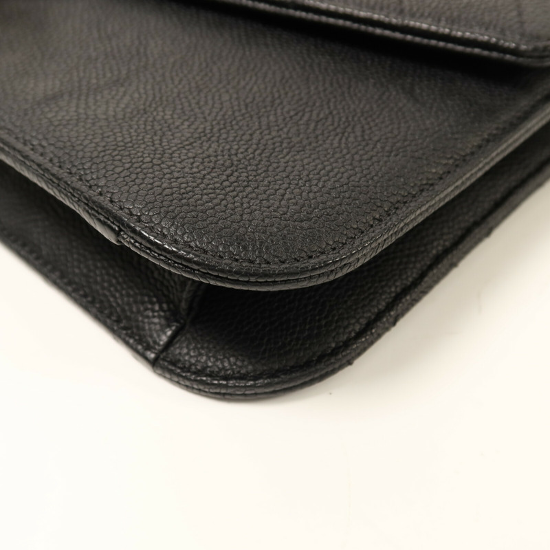 CHANEL 牛皮皮革Chain Shoulder金扣鏈帶肩背袋-11