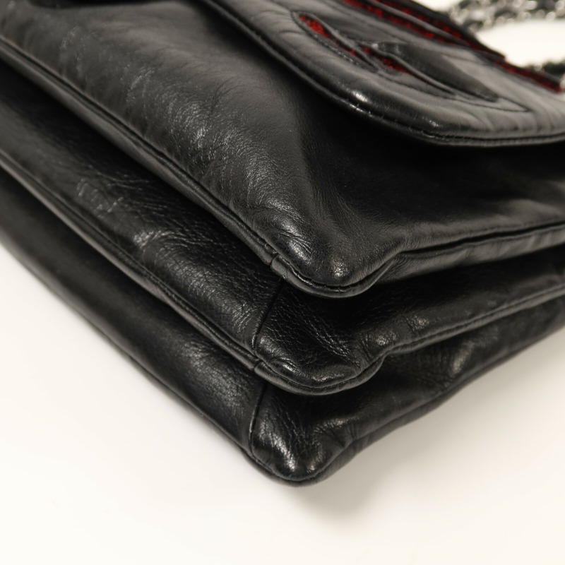 CHANEL 羊皮皮革Chain Shoulder銀扣鏈帶肩背袋-9