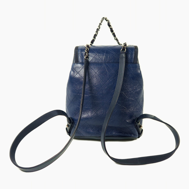 CHANEL 牛皮皮革Backpack銀扣鏈帶背包-1