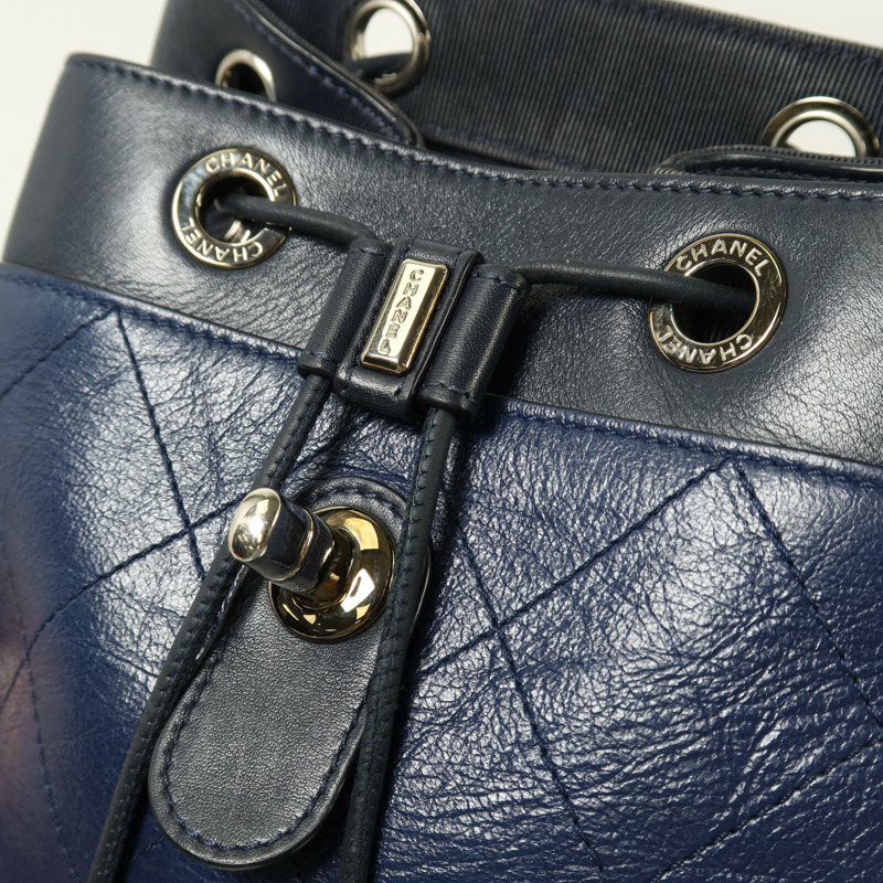 CHANEL 牛皮皮革Backpack銀扣鏈帶背包-13