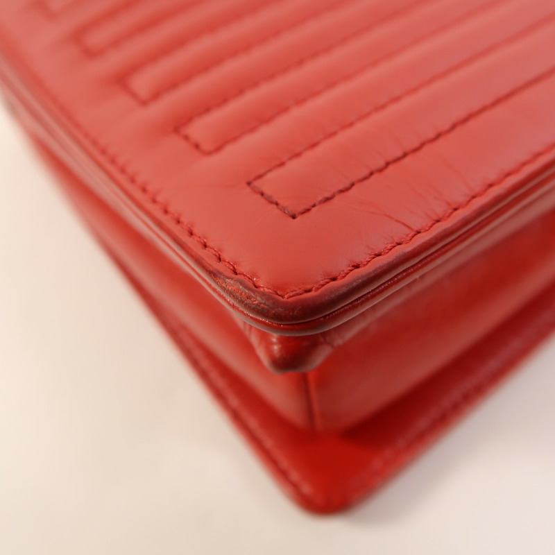 CHANEL 牛皮皮革Chain Shoulder鏈帶肩背袋-14