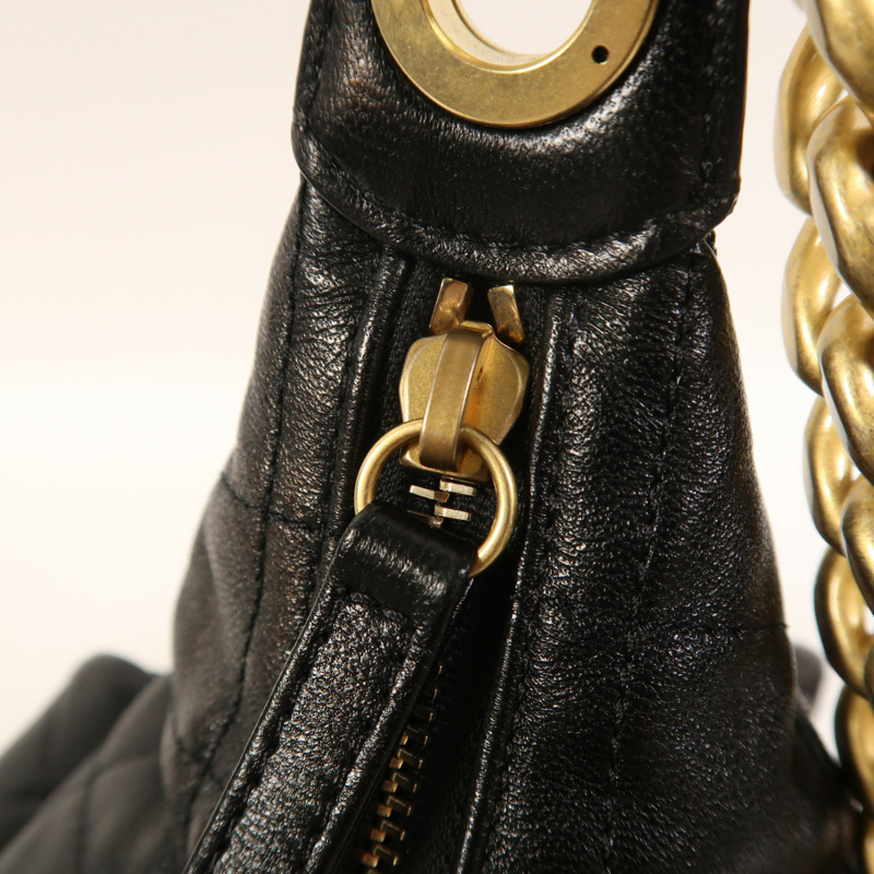 CHANEL 羊皮皮革25C Hobo金扣鏈帶肩背袋-17