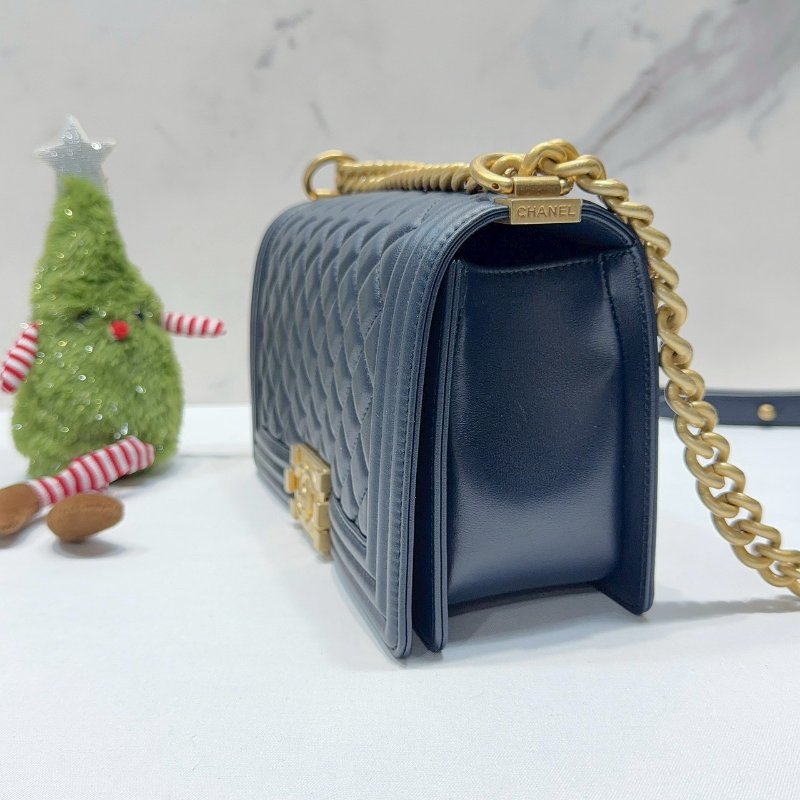 CHANEL 藍金羊 BOY 25-2