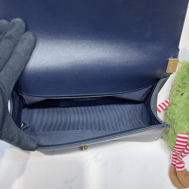 CHANEL 藍金羊 BOY 25-4