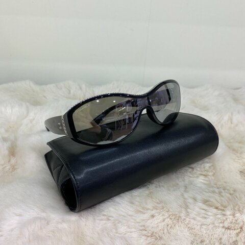 Chanel 墨鏡 6052