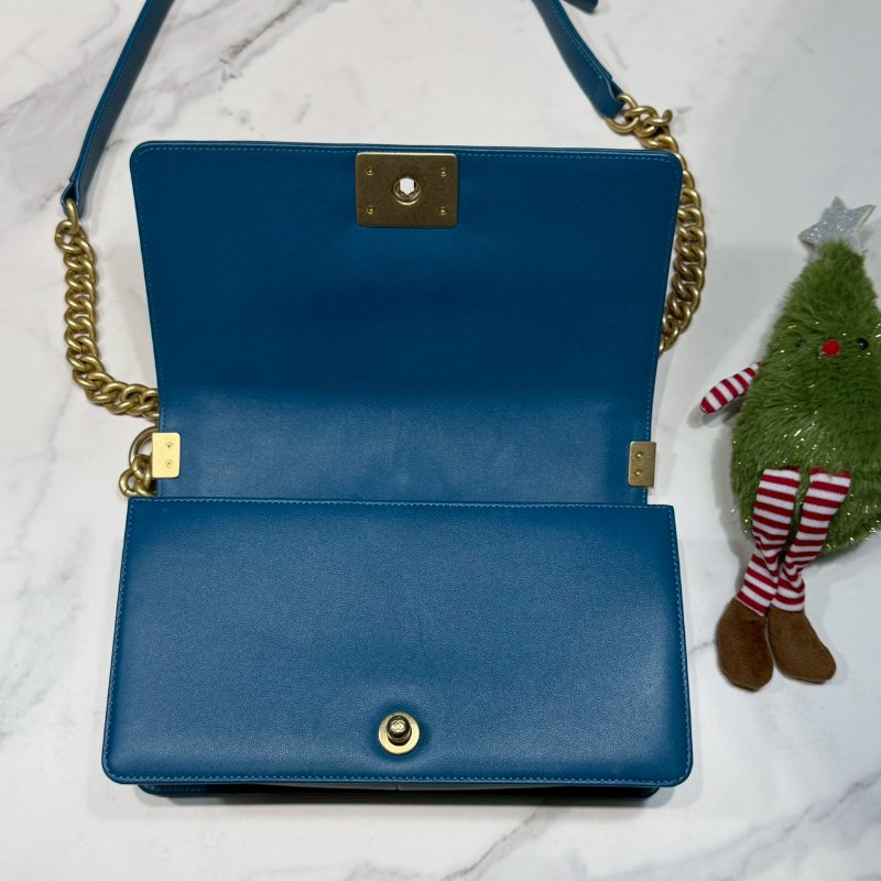 CHANEL 山型紋 BOY 25-4