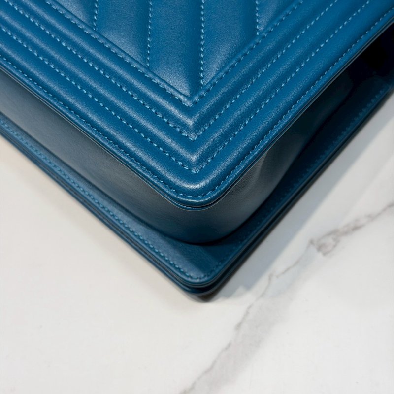 CHANEL 山型紋 BOY 25-7