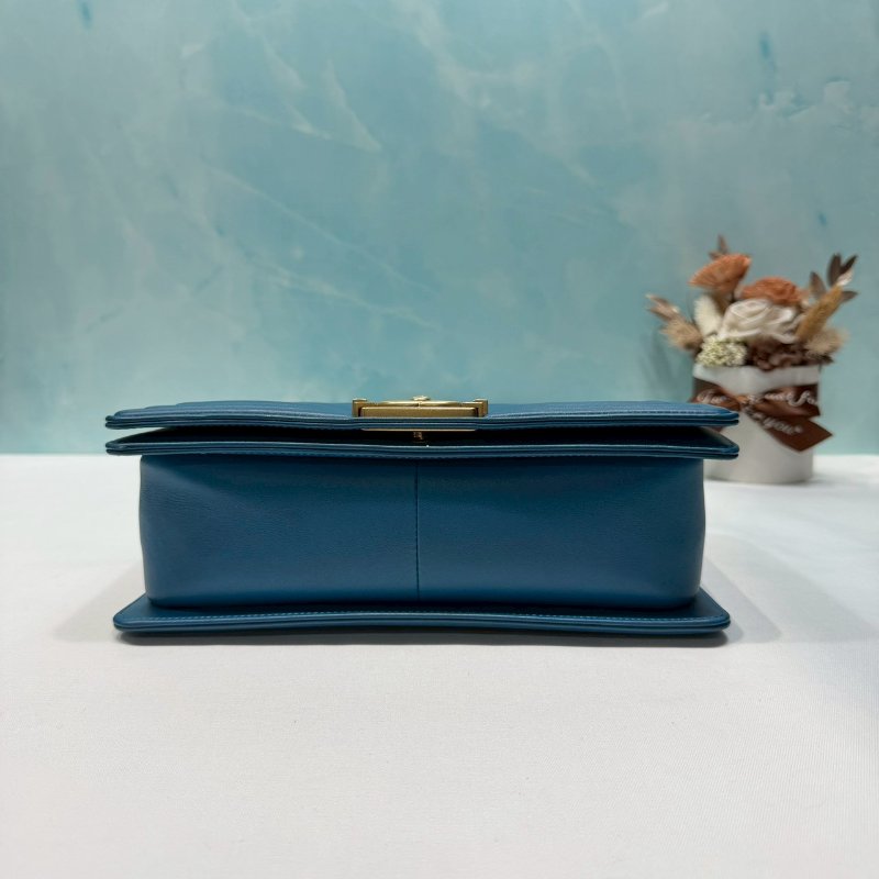 CHANEL 山型紋羊皮 BOY25-5