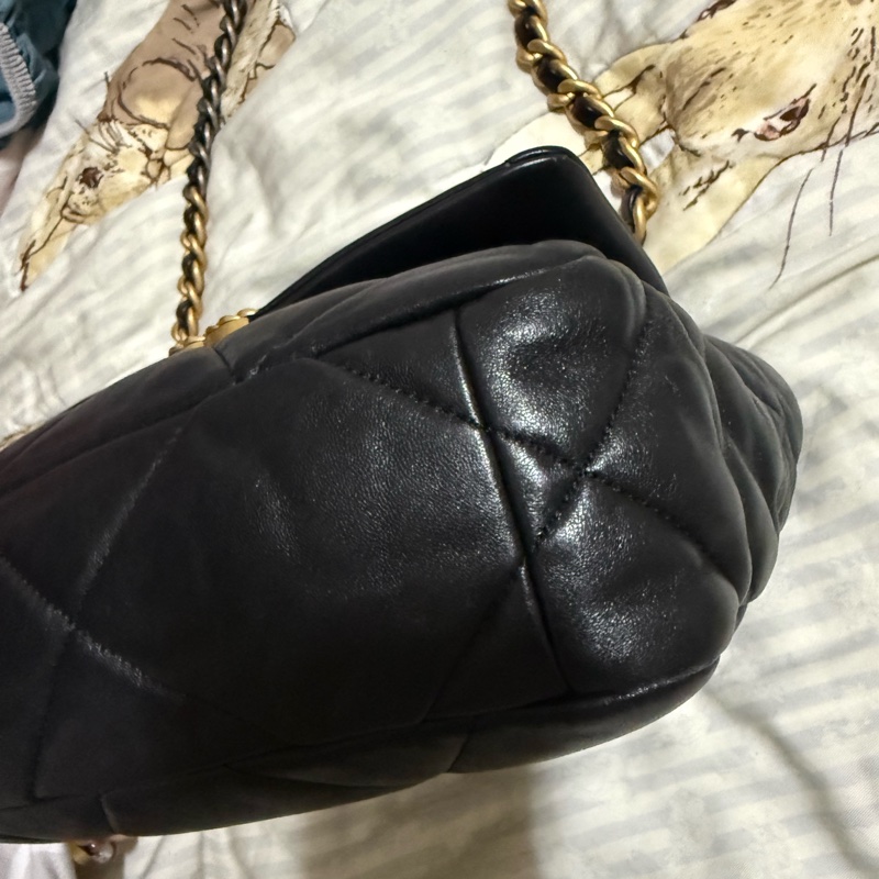 Chanel 19bag 小號 黑色 芯片款-6