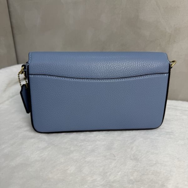 Coach 全新拋光鵝卵石斜背包-3