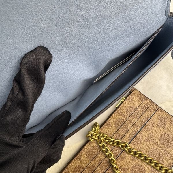 Coach 全新拋光鵝卵石斜背包-17