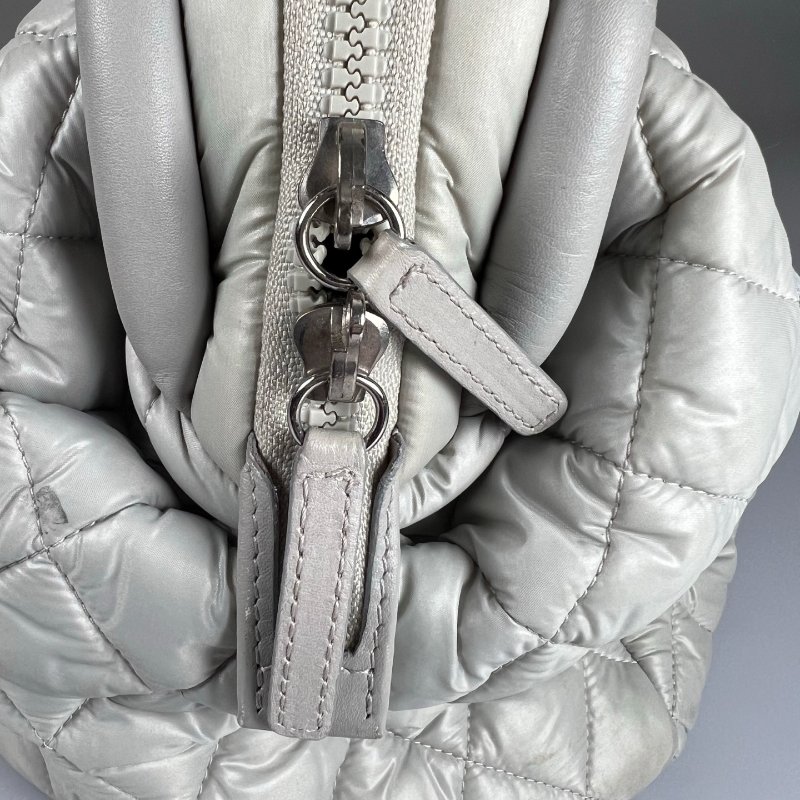 CHANEL 空氣包淺灰 大款 13開-9