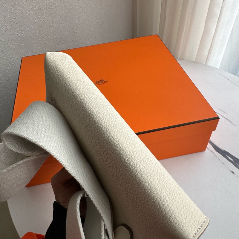 Hermes 奶昔白Videpoches🥹🥹🥹🥹🥹超甜-10