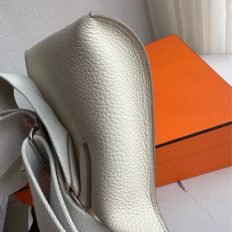 Hermes 奶昔白Videpoches🥹🥹🥹🥹🥹超甜-12