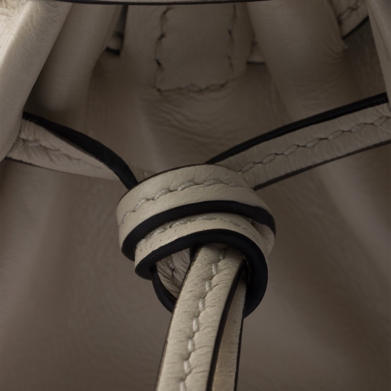 Prada 女士 Bonnie迷你手袋均碼碼MINI、23.5cm*9cm*12cm-1