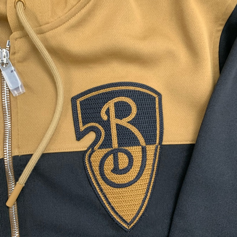 Burberry 衛衣 size M L   全新-1