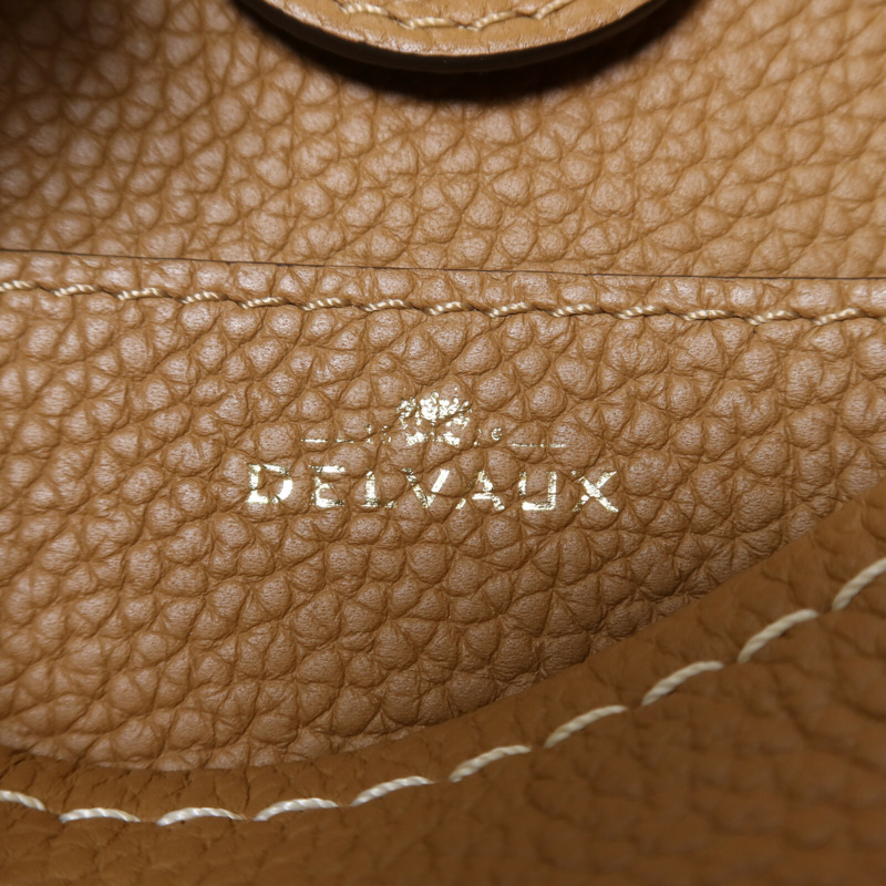 Delvaux 牛皮皮革Pin Mini Bucket金扣手挽袋-5