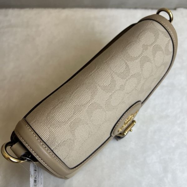Coach 全新卡其色老花馬鞍包-7