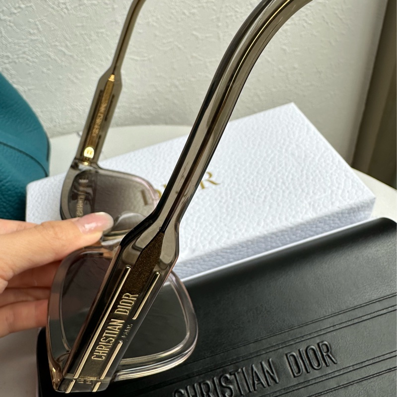 Dior超級美 漸層灰茶墨鏡-9