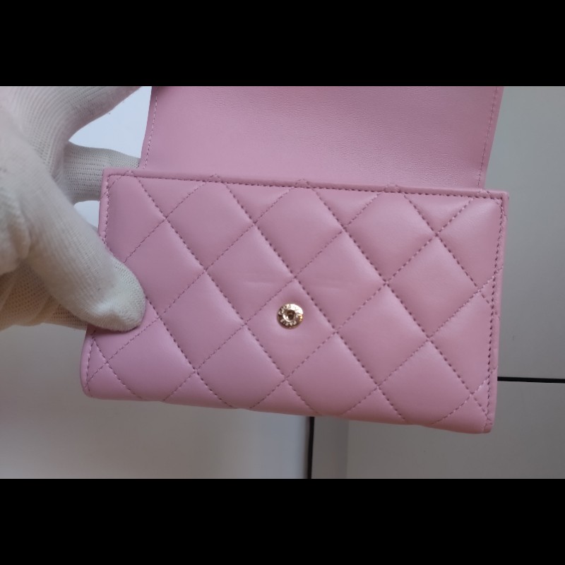 Chanel 粉羊皮菱格下蓋中夾-15