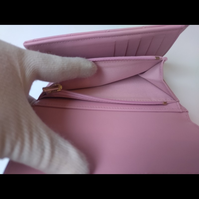 Chanel 粉羊皮菱格下蓋中夾-16