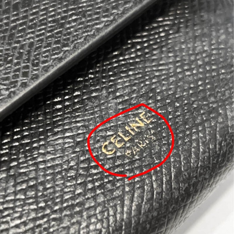 金鐸精品~C779 CELINE 經典燙金LOGO粒面小牛皮釦式零錢袋三折短夾-8