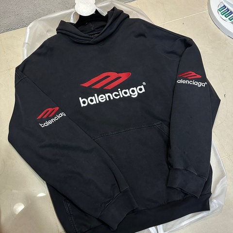 巴黎世家 Balenciaga 3b 刺繡 帽踢 帽t 超稀有款