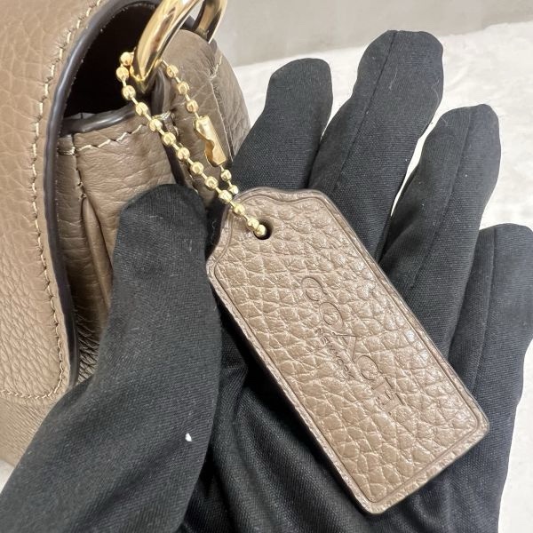 COACH Amelia 馬鞍包-10