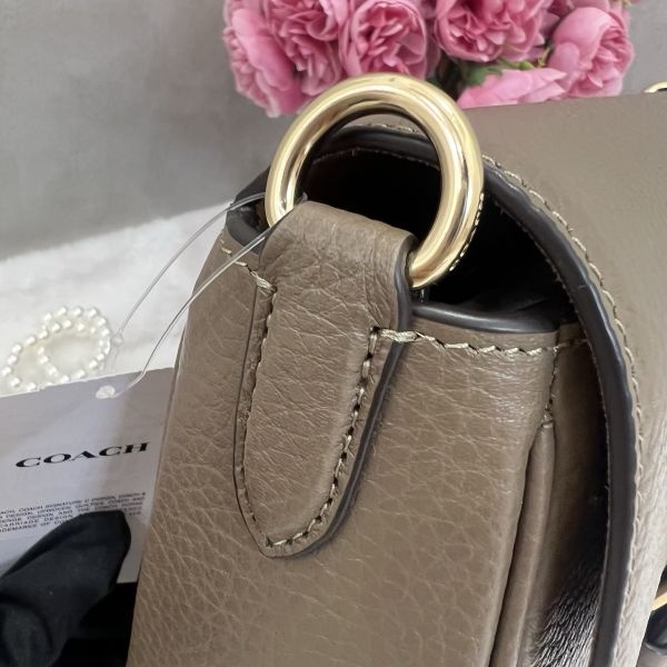 COACH Amelia 馬鞍包-12