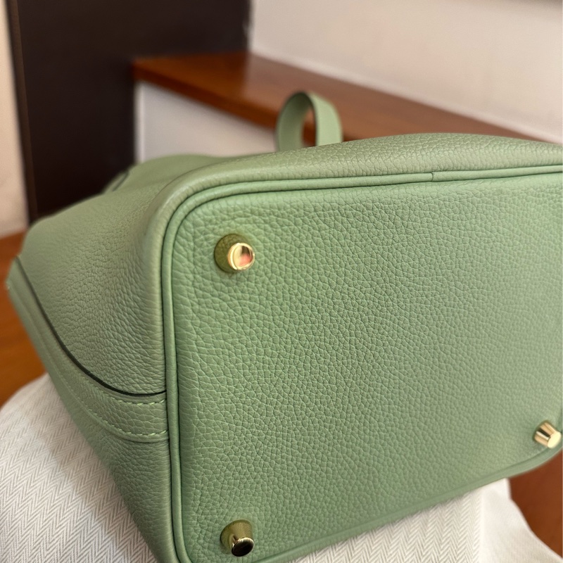 HERMES 牛油果綠PICOTIN18-16