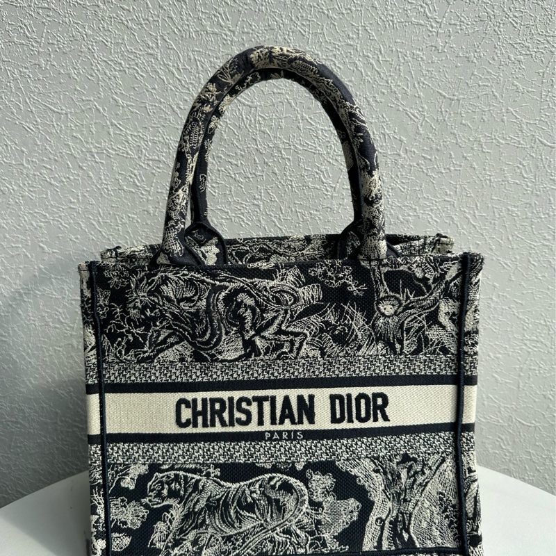 Dior 刺繡動物托特包PM 全館最低-0